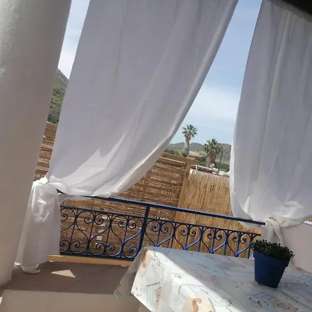 Casa Gambale Al Porto Vulcano (Isola)
