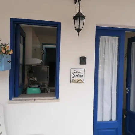 Casa Gambale Al Porto Holiday home